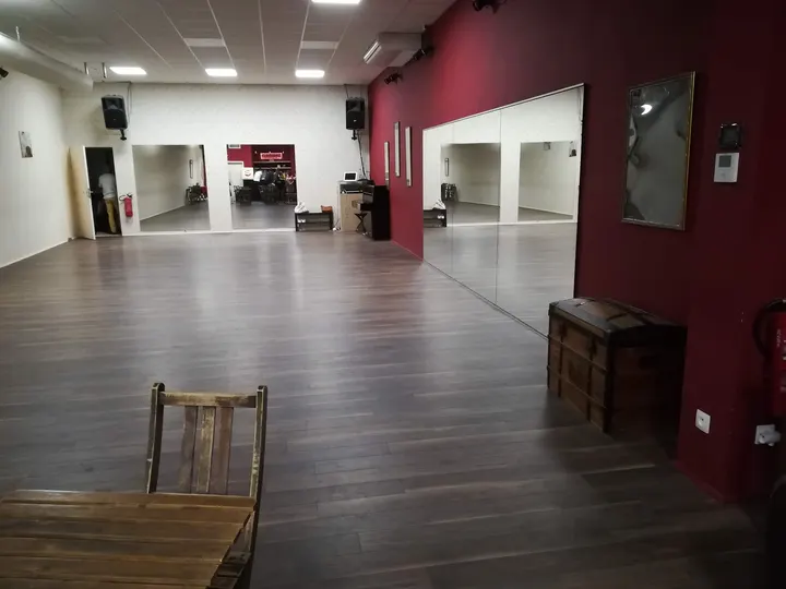 Groovy Spot — danse-studio à Giraudeau, Tours — 2