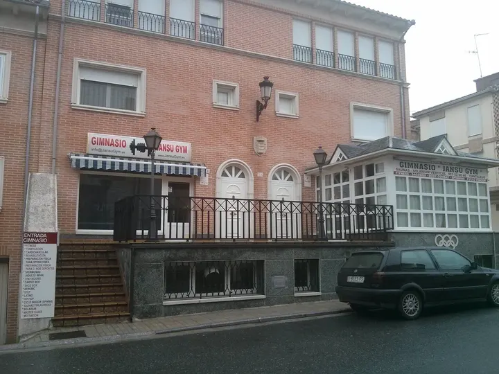 Jansu Gym — estudio de fitness-studio en Ochavo del Vilorio Sierte, Cantalejo — 3
