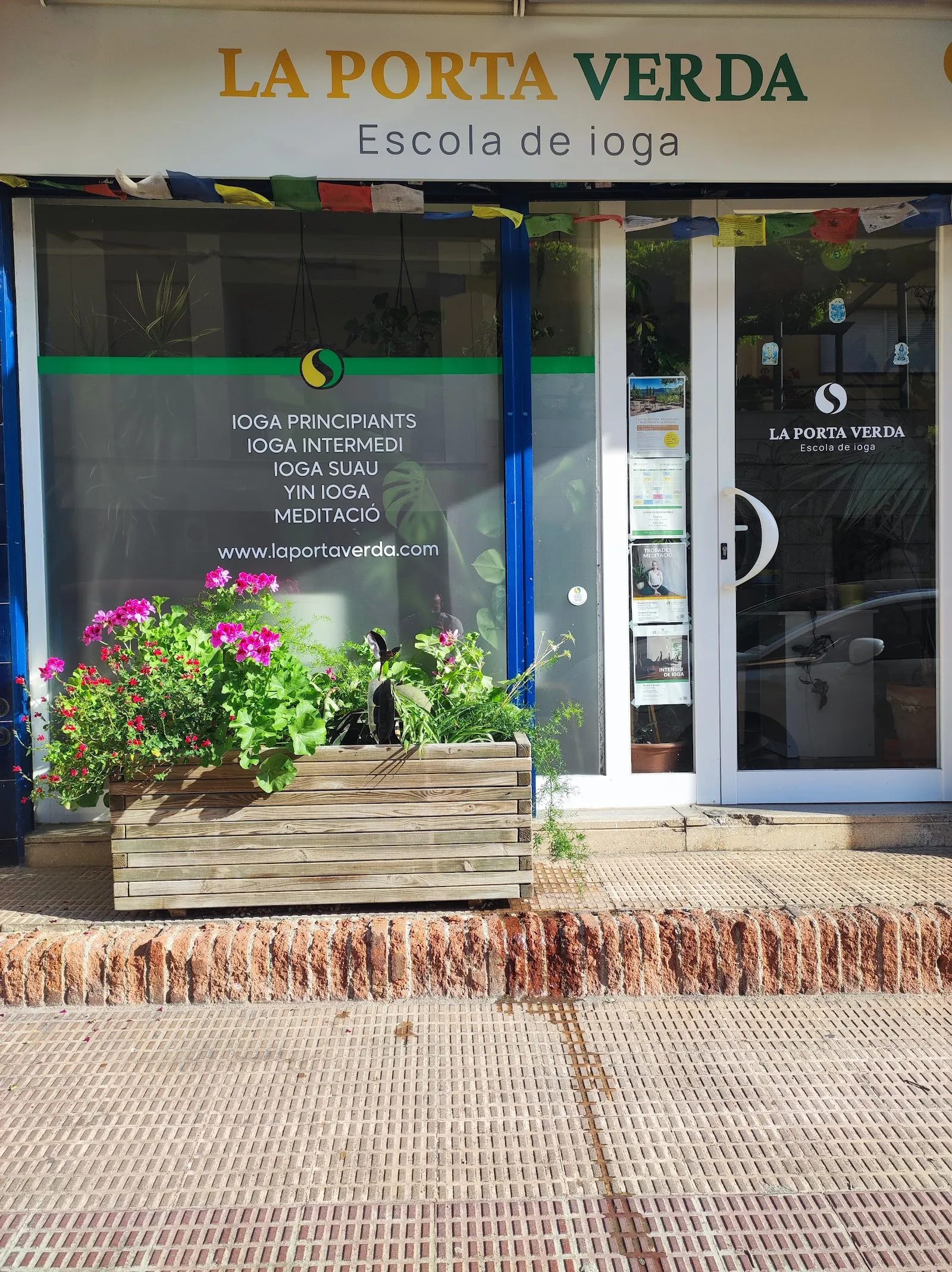 La Porta Verda - Escola de ioga i meditació a Sabadell — yoga-studio en el Centre, Sabadell — 2