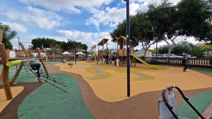 Parque Calistenia es Viver — entrenamiento funcional-studio en Ibiza — 4