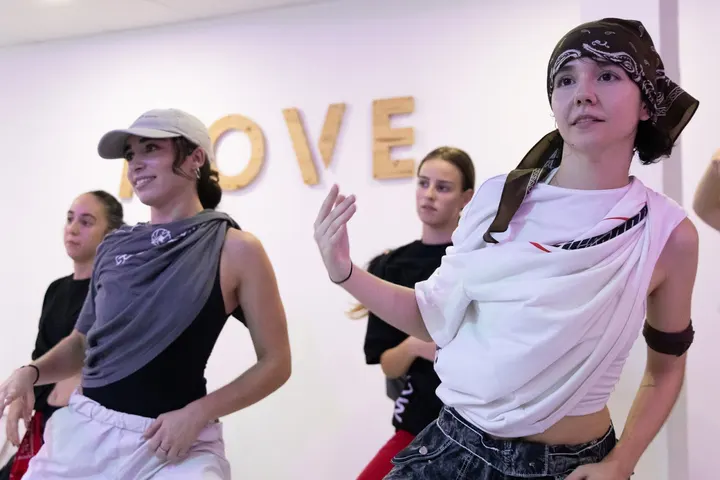 Move Dance Studio — baile-studio en Safranar, Valencia — 2