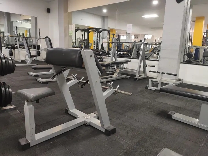 Zeta Fitness — Estudio de fitness en Molina de Segura