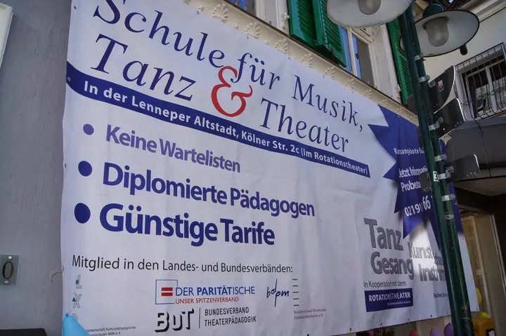 Schule für Musik, Tanz & Theater — tanz-studio in Gemarkung Lennep, Remscheid — 3