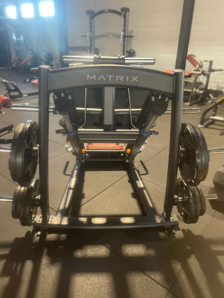 Wake Up Form — salle de fitness-studio à Chinon — 4