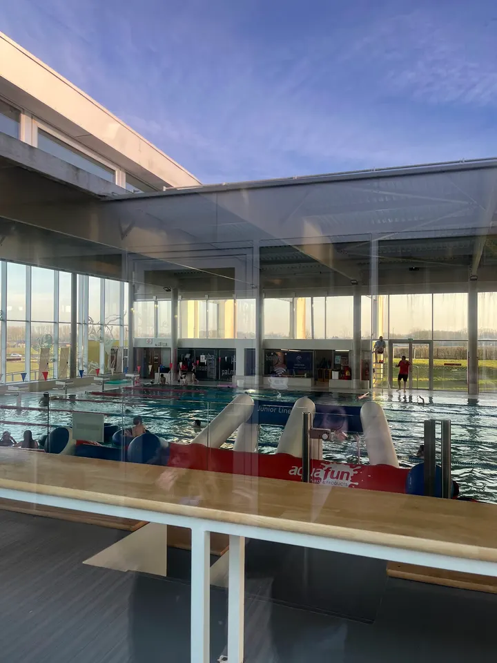 La piscine des Weppes — salle de fitness-studio à Herlies — 3