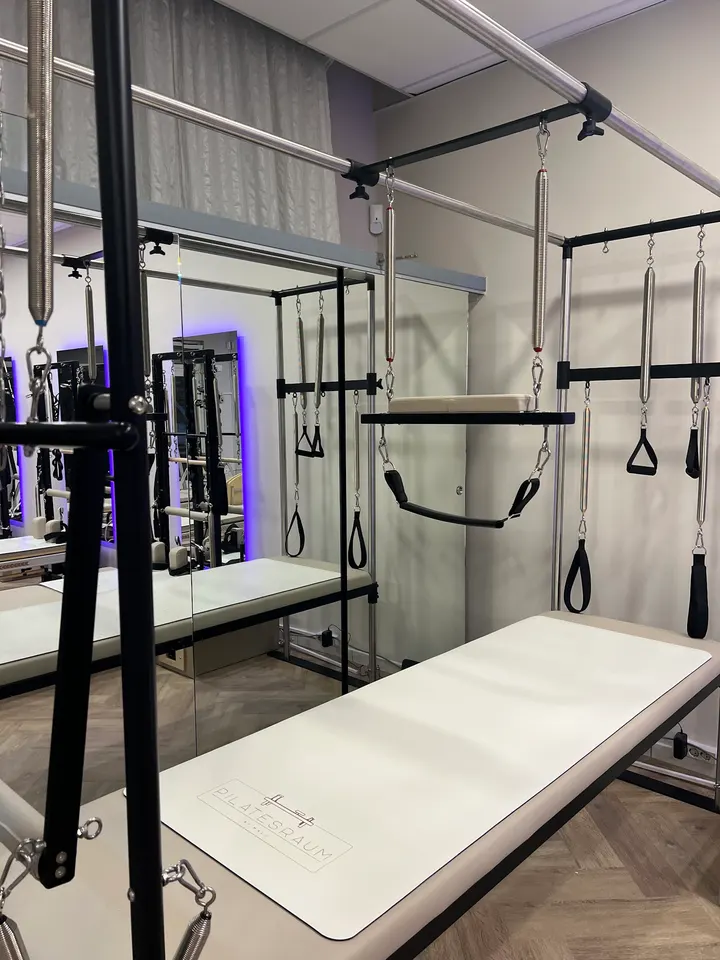 Pilatesraum by Malu — pilates-studio in Weiden, Köln — 3