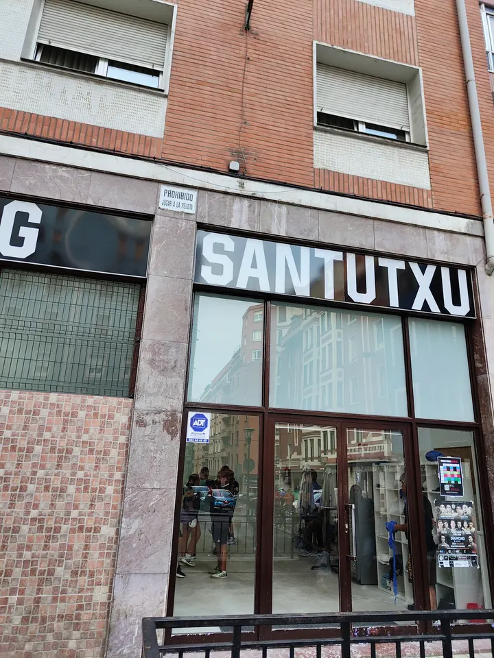 BUNK3R BOXING SANTUTXU — Boxeo en Solokoetxe, Bilbao