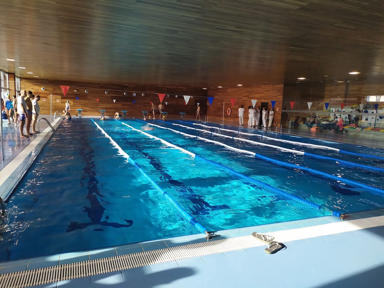 Piscina Cubierta Villaseca — studio en Villaseca de la Sagra — 2