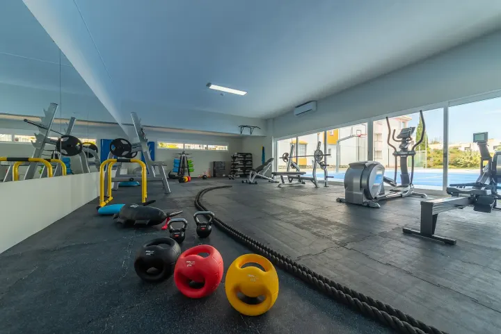 Golden Club Health & Fitness — ginásio-studio em Canada, Tavira — 3