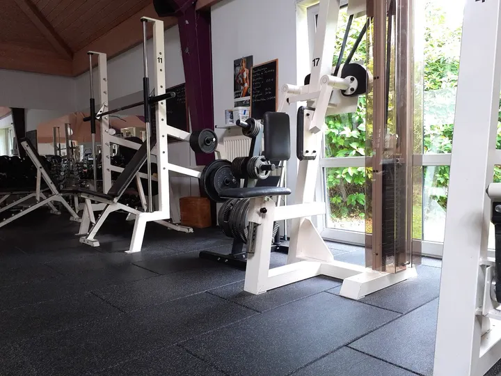 FitnessWelt — fitnessstudio in Burkersdorf, Burgstädt — 2