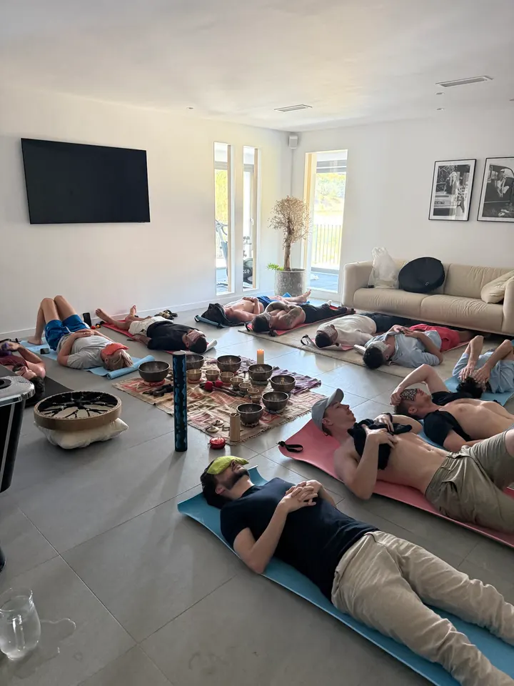 Marbella Sound Healing Collective — Breathwork en Nueva Andalucía, Marbella