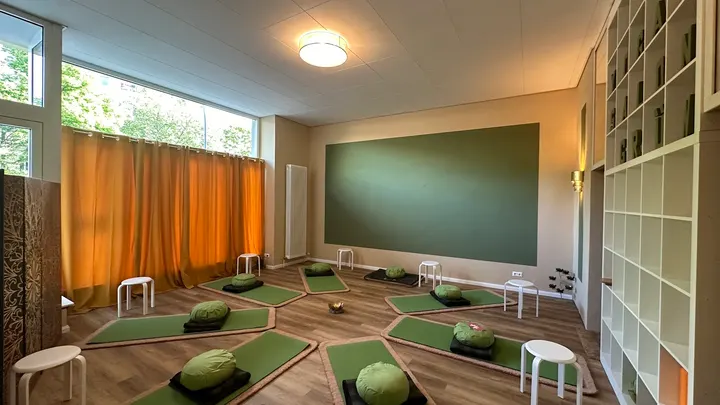 Yoga Salon Grün — yoga-studio in Wilmersdorf, Berlin — 2