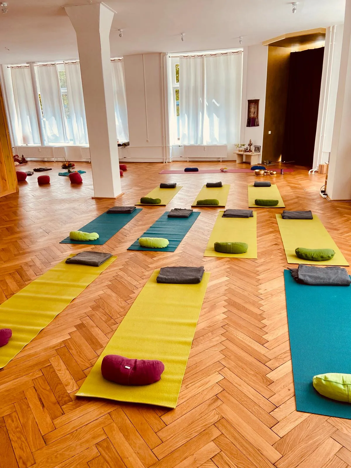 Sandra Klein — yoga-studio in Innere Neustadt, Dresden — 3