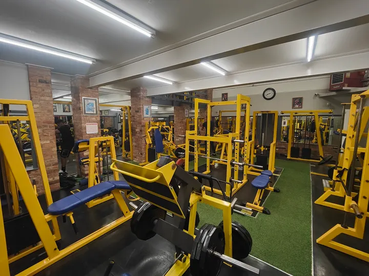 Pro-fitness — Fitness Studio in Cakemoor, Halesowen