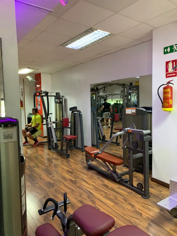 The Rock Gym Elite - Gimnasio Granada — estudio de fitness-studio en Pajaritos, Granada — 2