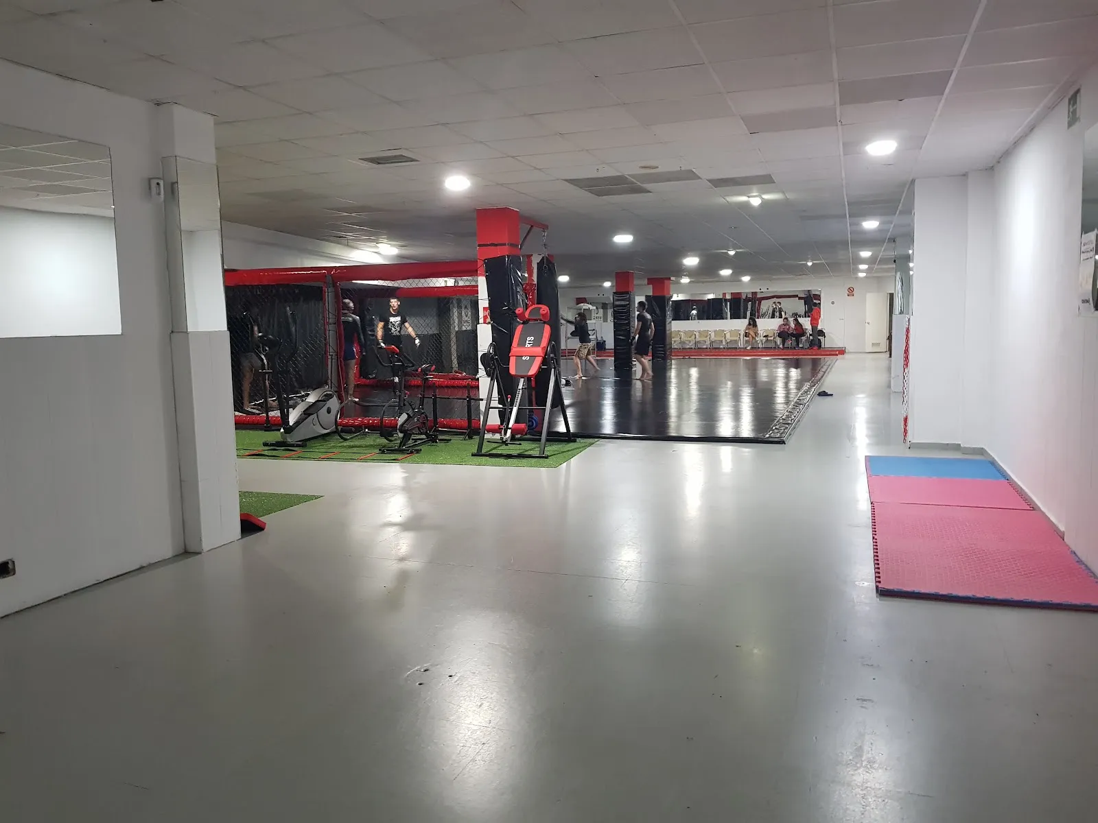 Área 51- Centro de actividades deportivas Melania Fernán — estudio de fitness-studio en Pumarín, Gijón — 3