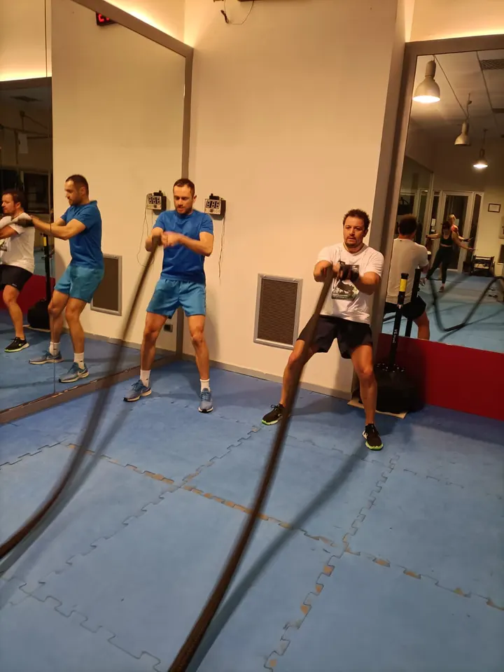 Happiness Sport & Fitness Castelfidardo — palestre-studio a Acquaviva — 4