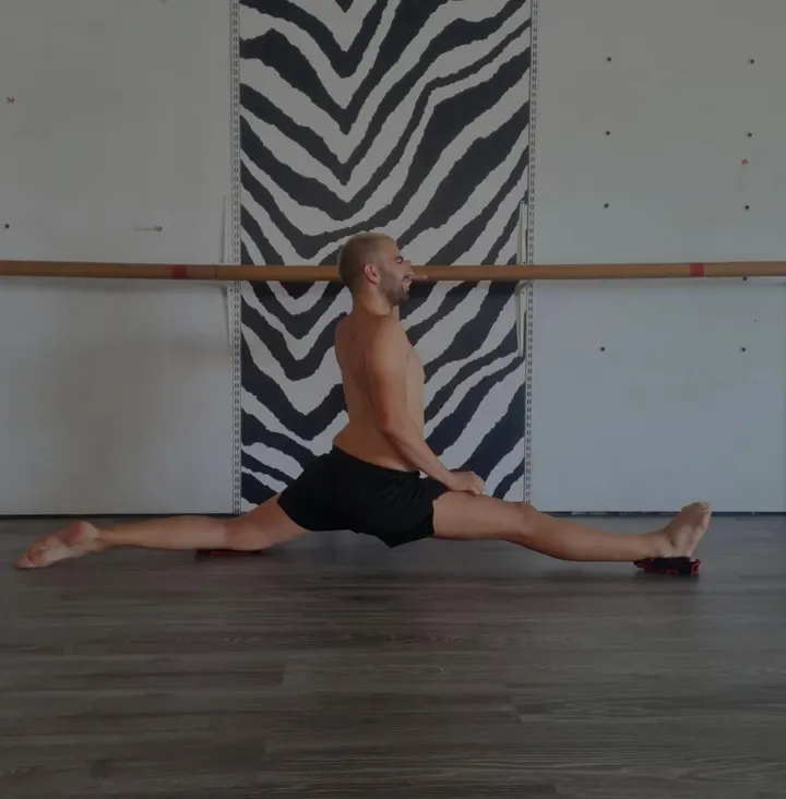 Damova Pole Dance — estudio de fitness-studio en Elche — 3
