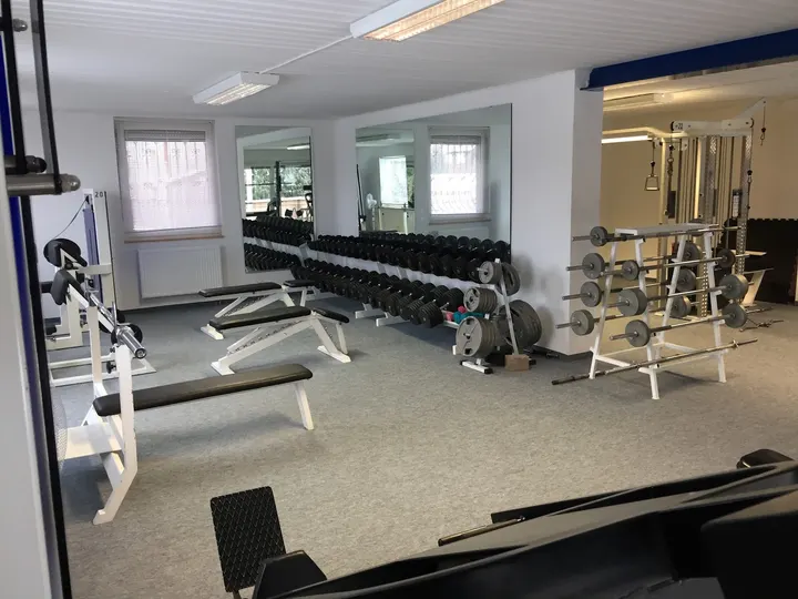Fitnesscenter B-Neunzehn — fitnessstudio in Althengstett — 5