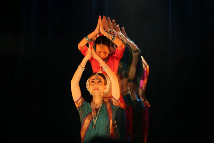 Mahina Khanum — danse-studio à Paris 14e Arrondissement, Paris — 3