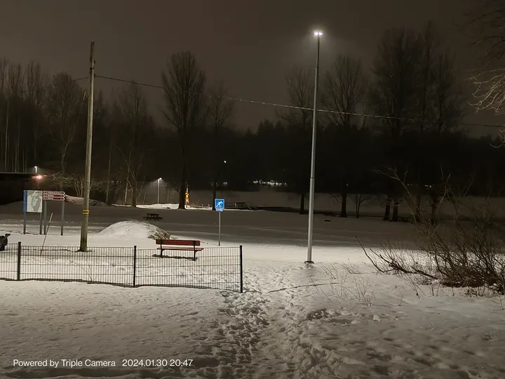 Peltolammin uimarannan ulkokuntosali — Fitnessstudio – Peltolammi, Tampere