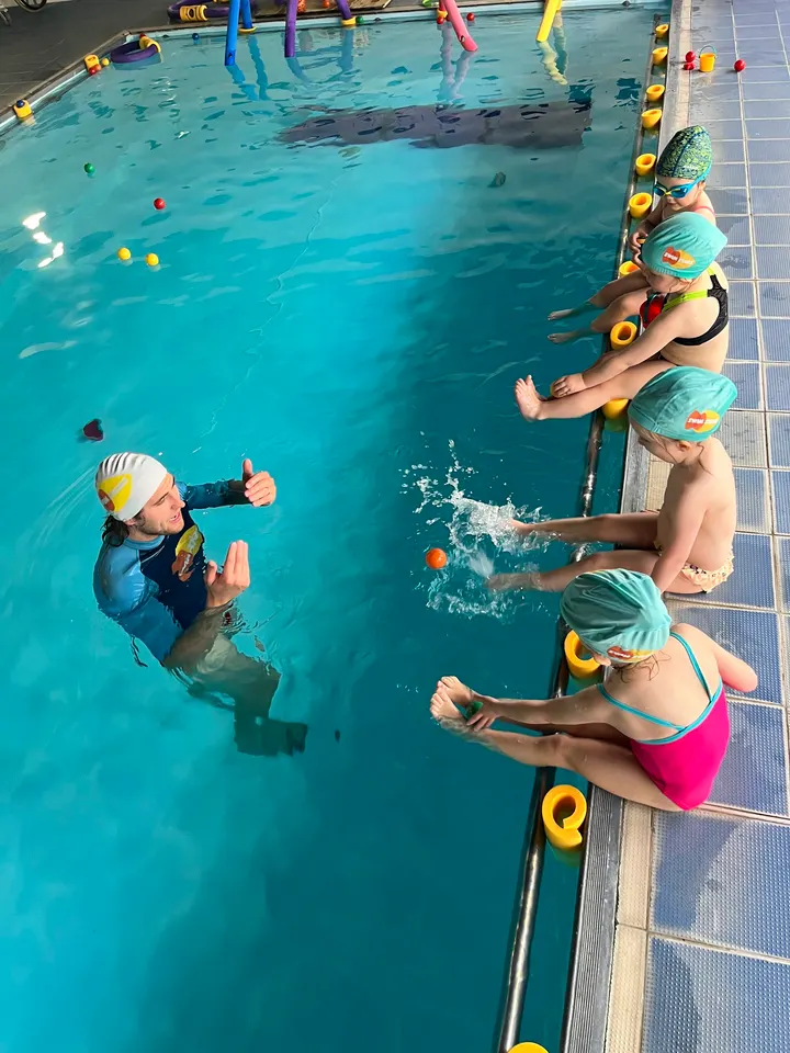 Swim Stars - Faches-Thumesnil — Studio à Faches-Thumesnil