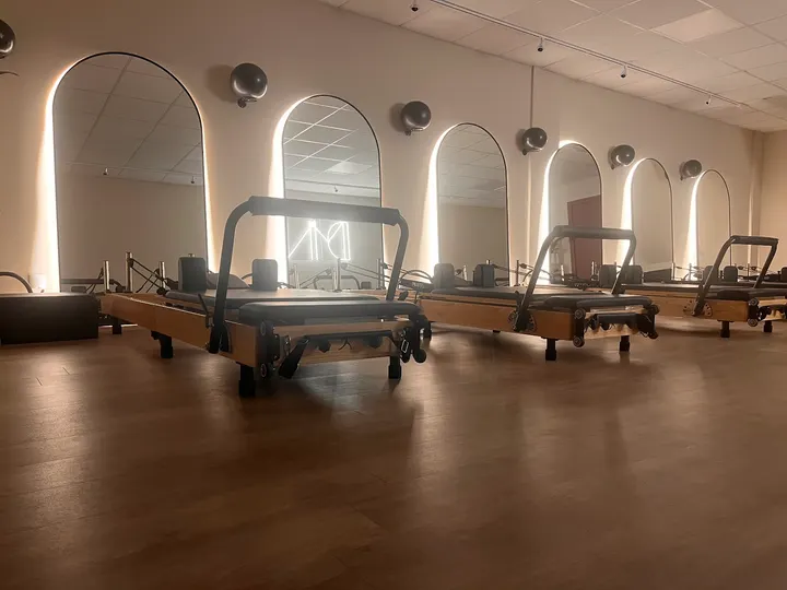 DMN Studio Pilates Avenue Habert de Montmort — pilates-studio au Mesnil-Saint-Denis — 2