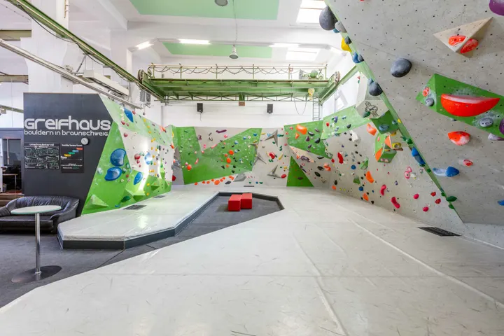 Greifhaus Bouldern — Bouldering in Nordstadt-Schunteraue, Braunschweig