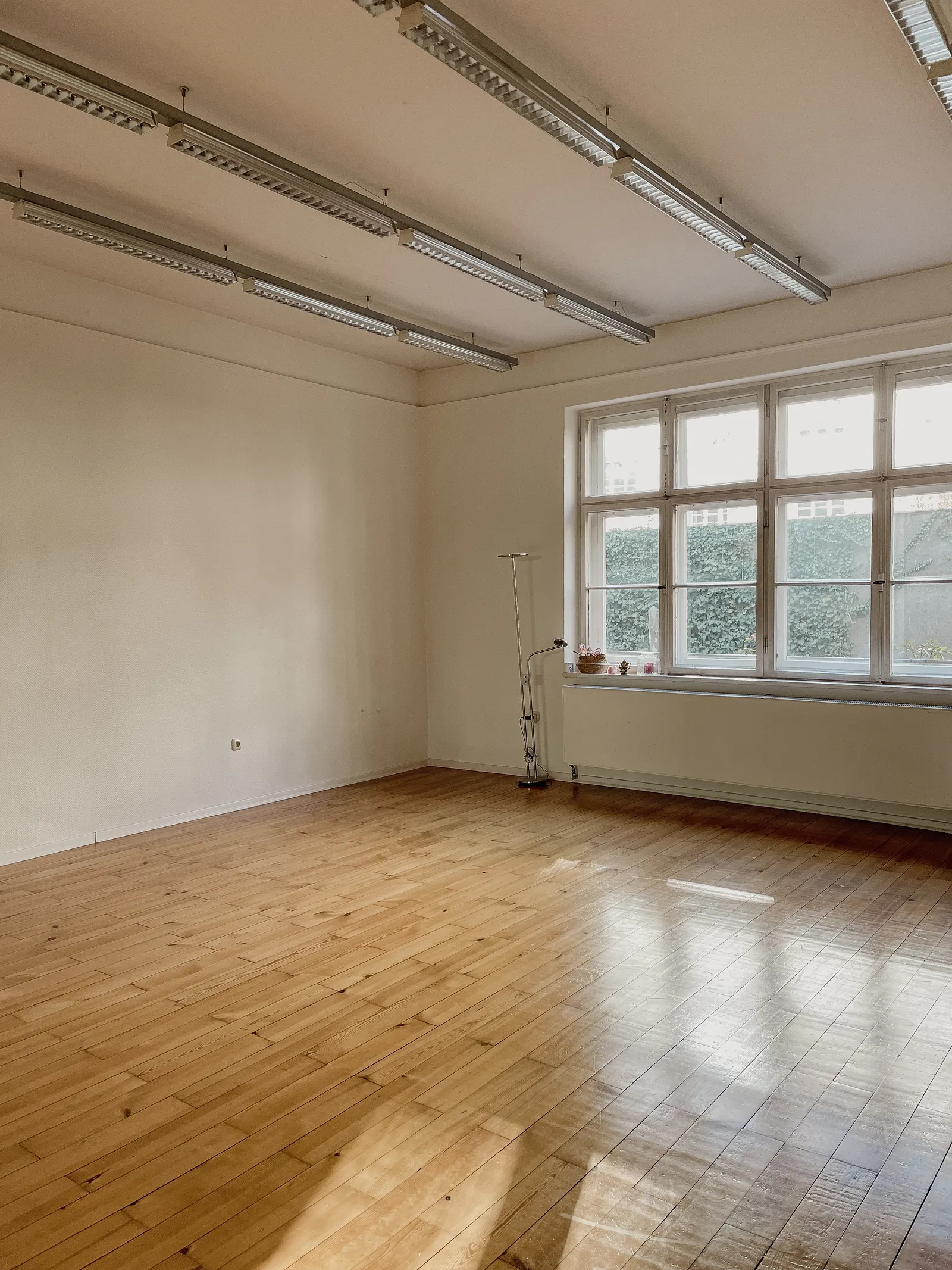 VICKYANNASOPHIE @Anamshala Schwabing — yoga-studio i München — 2