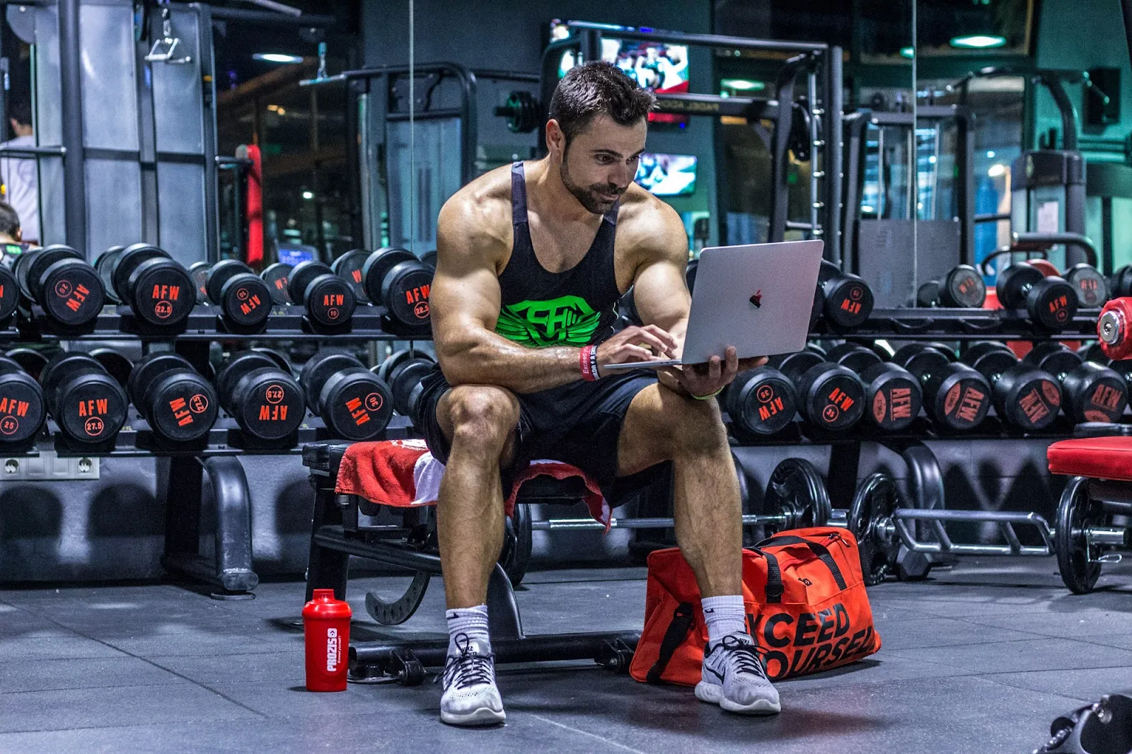 Entrenador Málaga — entrenamiento personal-studio en Nueva Andalucía, Marbella — 2