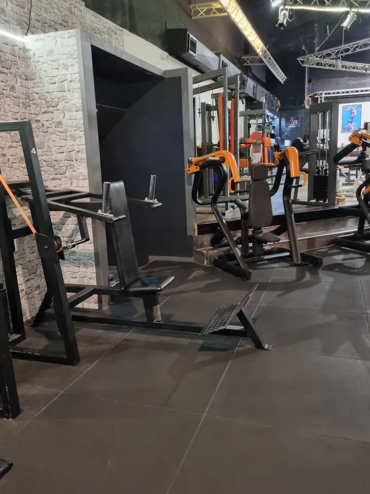 Kings Gym — Fitnessstudio in Bruch, Mönchengladbach