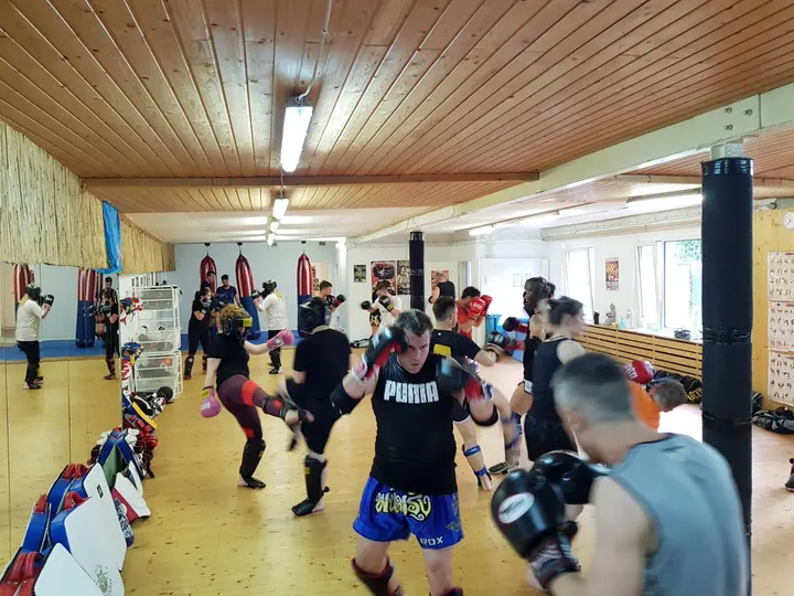 Fightholics Amarit e.V. — muay thai-studio in Neuss — 5