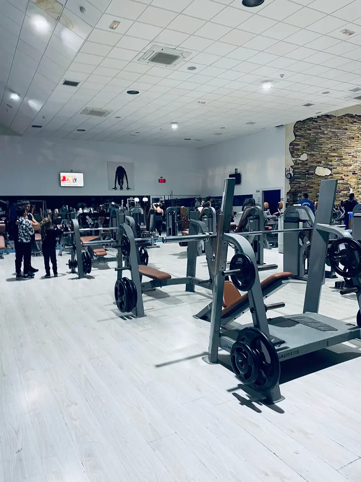 Platinum Sport Center — estudio de fitness-studio en Huércal de Almería — 3