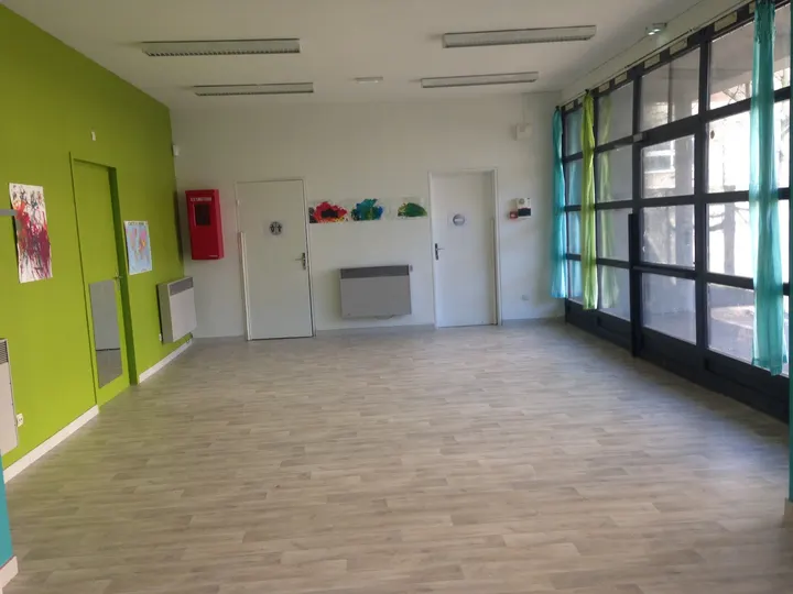 Yoga pour nous Salle Berty Albrecht — yoga-studio à Gratte-Ciel, Villeurbanne — 3
