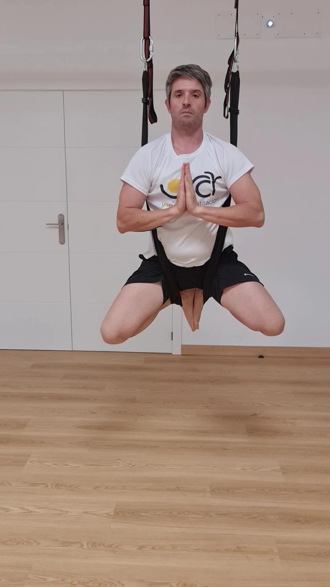 Oscar Zapater Pinteño — yoga-studio en Villena — 4