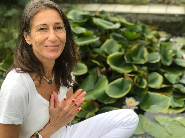Anne Serries - Aum Sweet Aum — Yoga au Puits du Plan, Mouans-Sartoux
