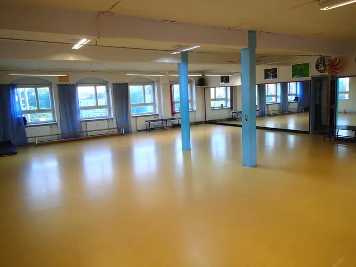 Broadway Dance School — tanz-studio in Dresden — 4