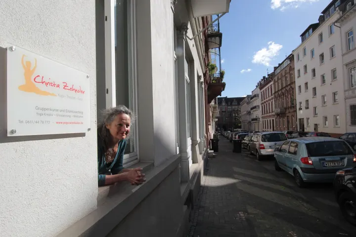 Yoga-Wiesbaden Christa Zehnder — yoga-studio in Südost, Wiesbaden — 2