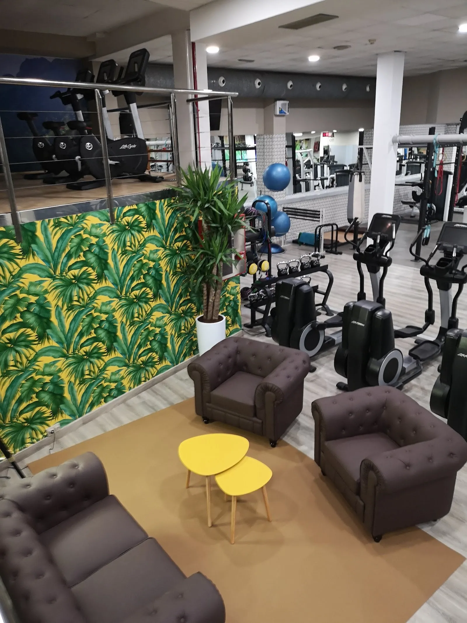 Orión Center S.L. — estudio de fitness-studio en Tarragona — 4