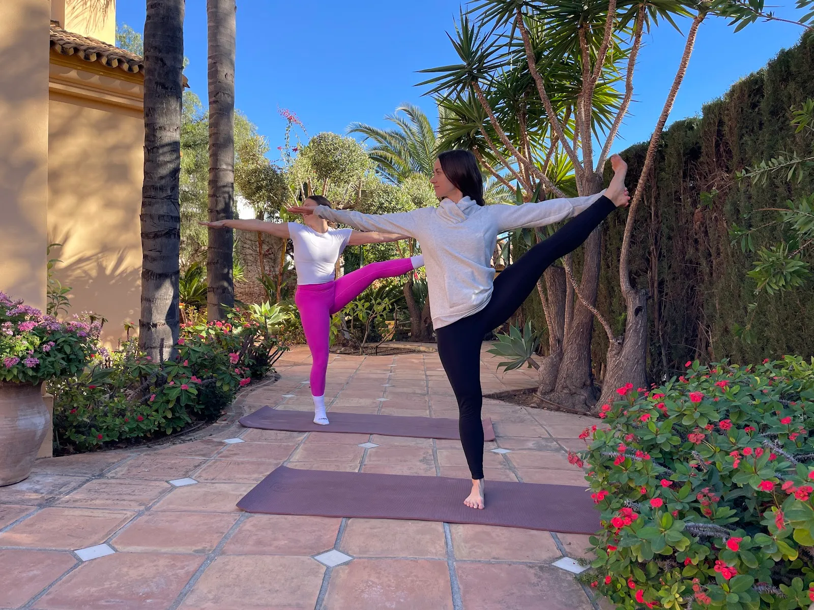 Yoga For Life Institute Marbella — yoga-studio en Miraflores, Marbella — 2