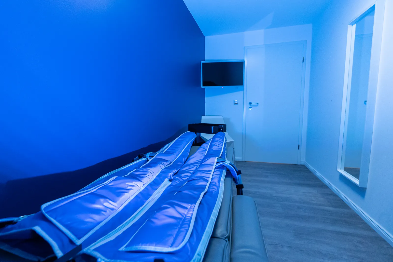 CRYOPOINT Hamburg Winterhude Kältekammer / Kältesauna / Kryosauna / Eissauna — recovery-studio in Hamburg — 6