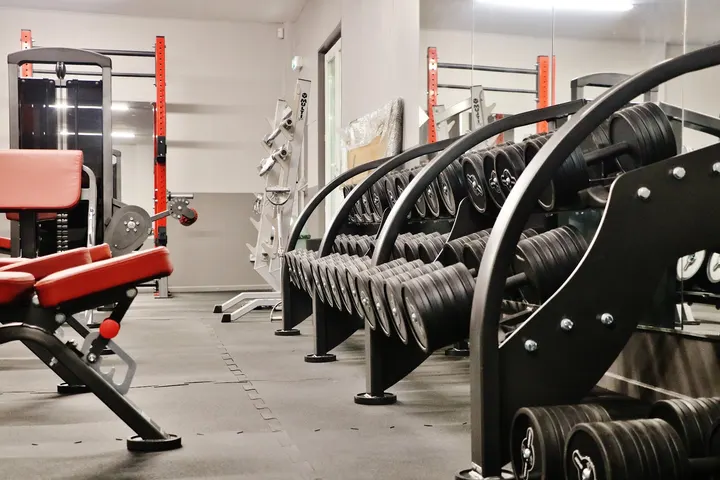 SL GYM Nîmes — salle de fitness-studio à Nîmes — 6