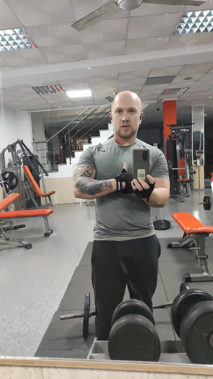 GIMNACIO MULTISPORT — estudio de fitness-studio en Carlet — 2