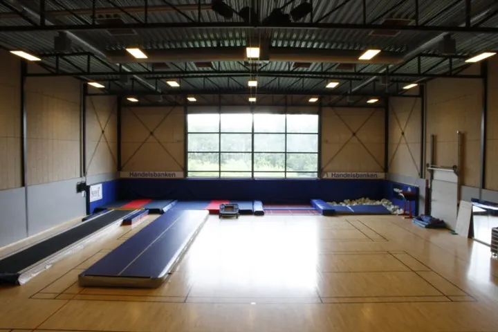 Hammerum Herred Gymnastik — træningsstudio i Holing, Herning — 2