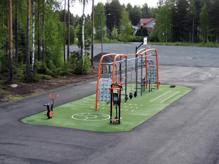 Kyrkösjärventie Outdoor Gym — fitnessstudio – Seinäjoki — 3