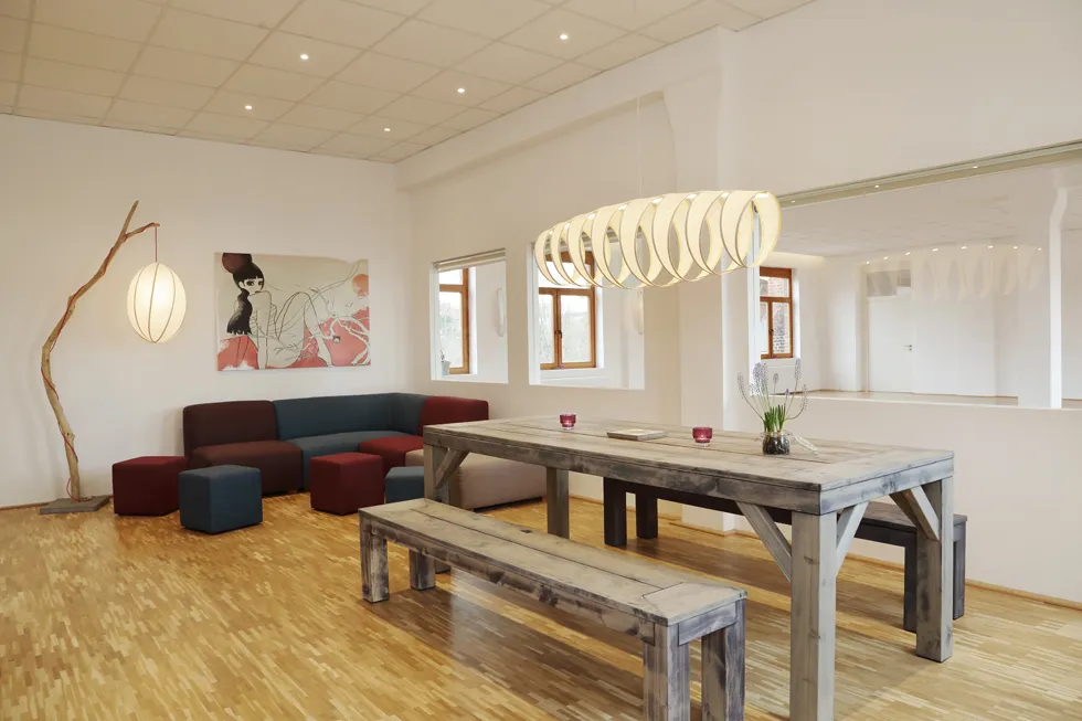 MOVING BONES® — yoga-studio i Hannover — 2