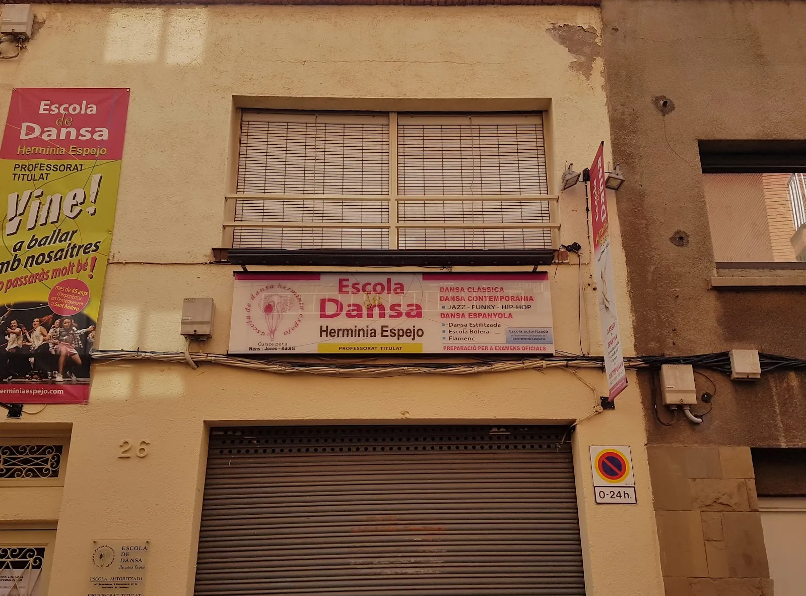 Escola De Dansa Hermínia Espejo — baile-studio en Sant Andreu, Barcelona — 3
