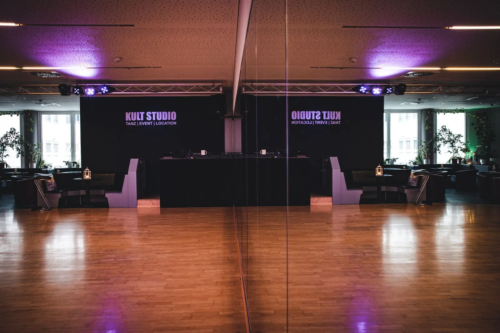 Die KULT TANZSCHULE im ADTV — dans-studio i München — 5
