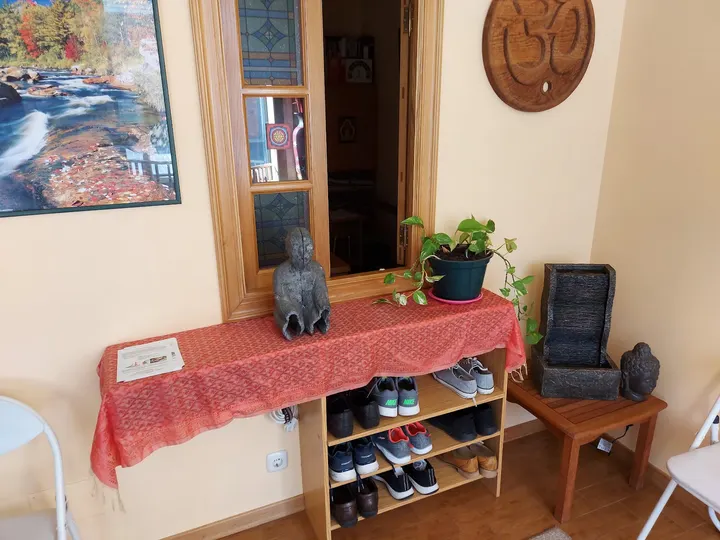 CENTRO SER — Yoga en O Arrabal, Tui
