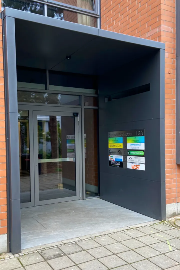 Sportschule West Stuttgart — PT-Studio in Feuersee, Stuttgart